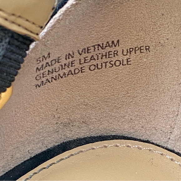 Talbots Beatrice Twist Strap Sandals, size 5, block heel, ankle strap. - Picture 6 of 7